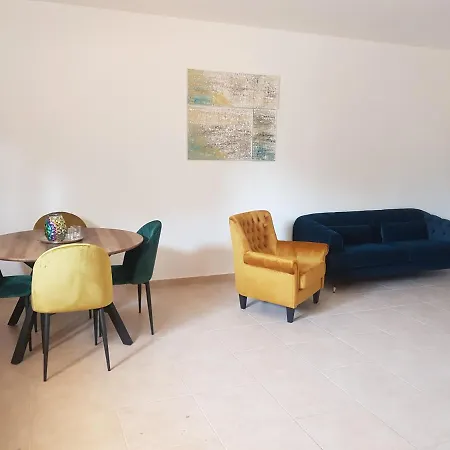 Lenosaspasiacourt Apartment