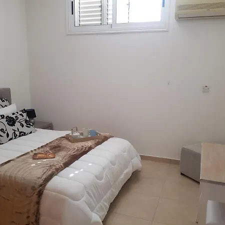 Lenosaspasiacourt Apartment Paphos
